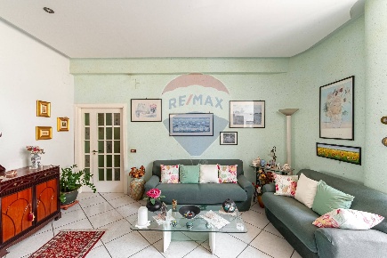 Foto Appartamento in via garibaldi, Pagani di 124 m² con 4 locali