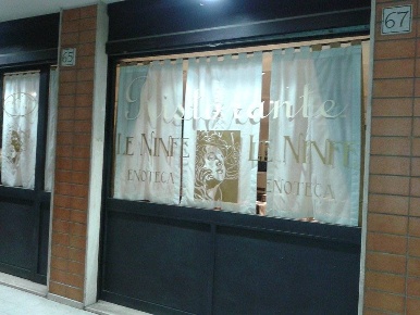 Foto Attività commerciale in Via Giulio Antamoro, Roma di 130 m² in affitto