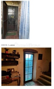 Foto Mansarde in Via ASINAI, Carmignano Centro di 118 m² con 5 locali