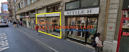 Foto Negozio in Viale Certosa, Milano Certosa di 100 m² con 2 locali