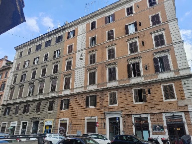Foto Appartamento in Via Principe Umberto 77, Roma Esquilino di 110 m²