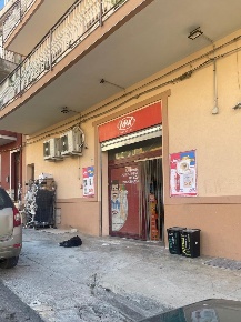 Foto Negozio in Via Mazzini 62, San Cipirello di 186 m² con 2 locali