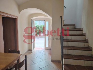 Foto Appartamento in Via Borgo s/n, Pozzilli Centro di 91 m² con 3 locali