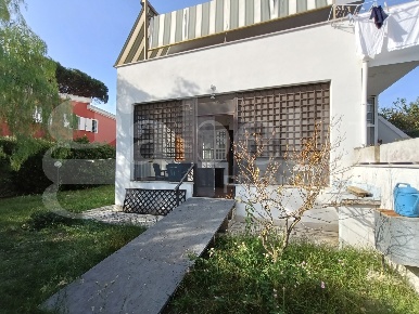Foto Appartamento in Via del mandorlo 1D, Anzio Villa Claudia di 50 m²
