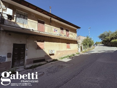 Foto Appartamento in Via ALDO MORO 17, Galati Mamertino di 130 m²