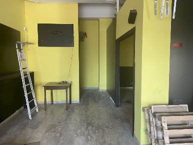 Foto Locale commerciale in via Patrioti, Albenga Centro di 75 m² in affitto