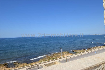 Foto Appartamento a Mazara del Vallo di 120 m² con 6 locali in vendita