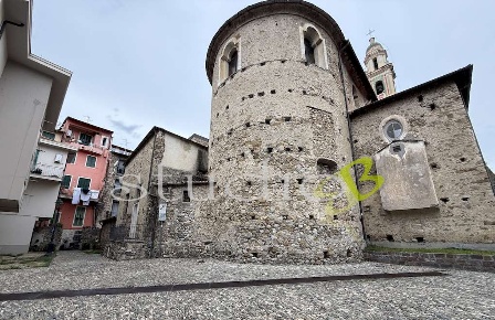 Foto Appartamento in Via Eroi Camporossesi 19, Camporosso Centro di 114 m²