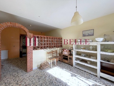 Foto Casa indipendente a Camaiore Camaiore Paese di 85 m² con 5 locali