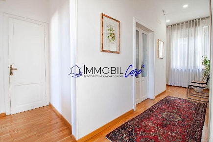 Foto Ufficio a Livorno Via Grande - Piazza della Repubblica di 24 m²