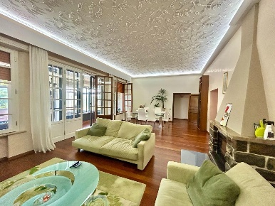 Foto Appartamento a Monteriggioni Belverde di 330 m² con 9 locali