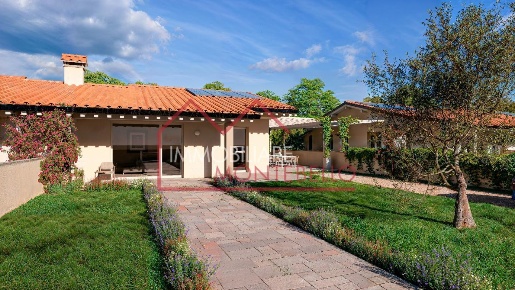 Foto Villa bifamiliare a Massarosa Stiava di 110 m² con 4 locali in vendita