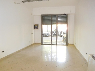 Foto Ufficio a Pisa San Francesco di 52 m² con 1 locali in vendita