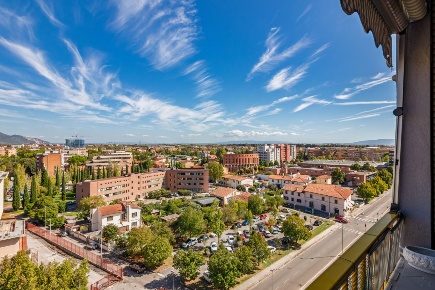 Foto Appartamento a Pisa Landi di 115 m² con 5 locali in vendita