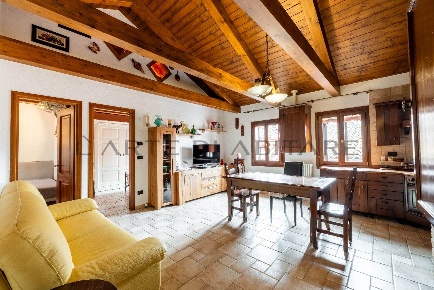 Foto Appartamento in Calle Mioti 12, Venezia Murano di 76 m² con 4 locali