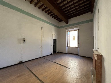 Foto Appartamento a Pistoia Sant'Agostino di 300 m² con 11 locali