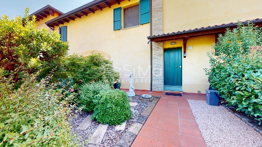 Foto Appartamento in Via Bisentolo Sud 541, Crevalcore di 97 m² in vendita