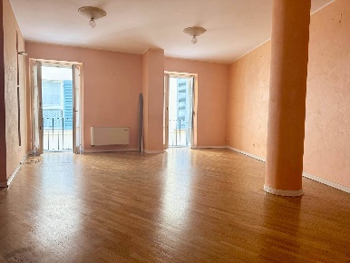 Foto Ufficio a Brescia Castello - Via Musei di 110 m² con 3 locali