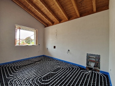 Foto Villa unifamiliare in Via Piave 77, Cogliate Centro di 116 m²