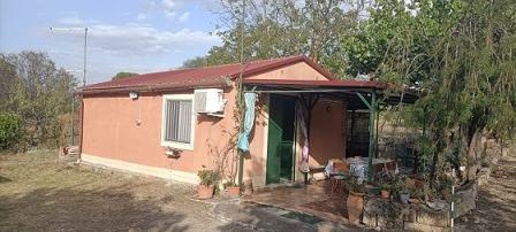Foto Villa unifamiliare in C.DA SANTA LUCIA, Caltanissetta Centro di 46 m²