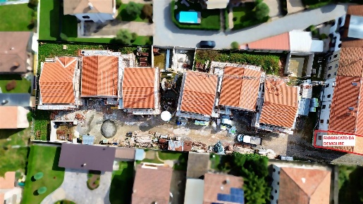 Foto Villa unifamiliare in Via Piave 77, Cogliate Centro di 125 m²