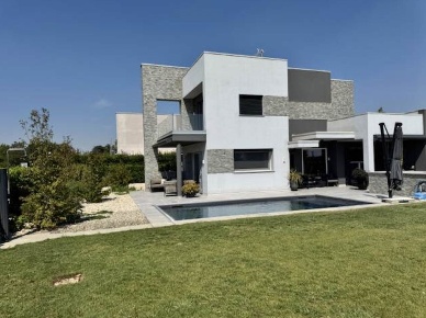 Foto Villa unifamiliare a Parma Botteghino - Pilastrello di 230 m²
