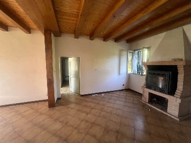 Foto Casa indipendente a Santa Giustina in Colle Centro di 240 m²
