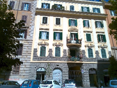 Foto Negozio in Giovanni Bettolo, Roma Mazzini - Delle Vittorie di 35 m²