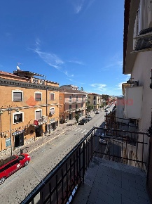 Foto Appartamento in Via Appia 789, Minturno Centro di 85 m² con 3 locali