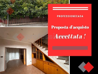 Foto Casa indipendente in Via Della Pineta 30, Avezzano Centro di 110 m²