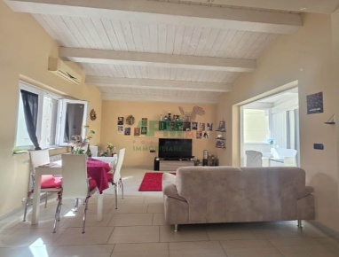 Foto Attico a Cosenza Centro di 110 m² con 3 locali in vendita