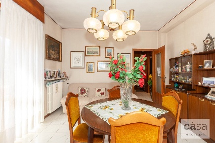 Foto Appartamento in Via Conca d'Oro, Varese Bosto di 90 m² con 3 locali
