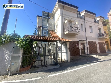 Foto Appartamento in via Marexiano, Borghetto Santo Spirito di 80 m²