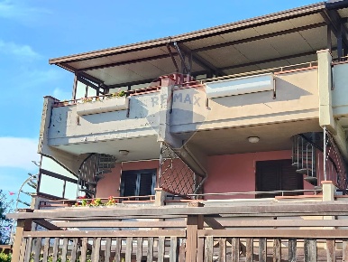 Foto Villa a schiera in Via Immacolata, Mascali Centro di 100 m² in vendita