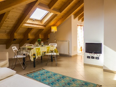 Foto Attico in VIA XXIV APRILE, Varazze Centro di 45 m² con 2 locali