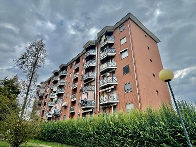 Foto Appartamento a Alessandria Cristo di 100 m² con 5 locali in vendita