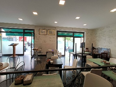 Foto Attività commerciale in via martiri della libertà, Sanremo Borgo