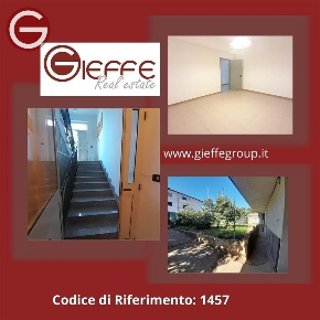 Foto Appartamento a Taurianova Centro di 191 m² con 5 locali in vendita