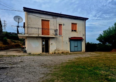 Foto Villa unifamiliare in Contrada Colle Dei Gesuiti, Bucchianico
