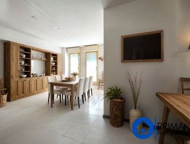 Foto Appartamento in vico san procolo, Terni Centro Storico di 112 m²