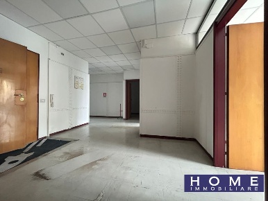Foto Appartamento a Frattamaggiore di 125 m² con 4 locali in vendita
