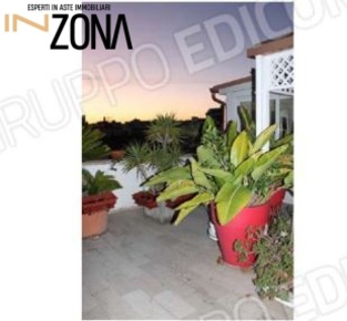 Foto Appartamento in Via Tribuna, Manfredonia Centro di 151 m² con 3 locali