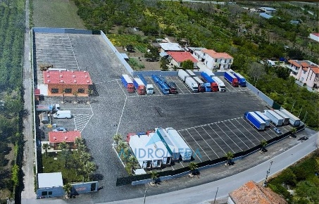 Foto Capannone industriale a Nola di 300 m² con 3 locali in vendita