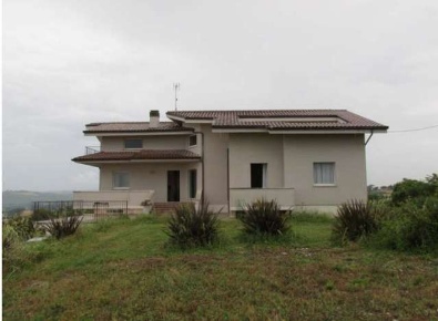 Foto Appartamento in Via Cretarola, Sant'Elpidio a Mare Cretarola di 153 m²