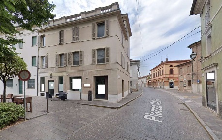 Foto Negozio in Piazza Italia 25, Manerbio Centro di 68 m² con 1 locali