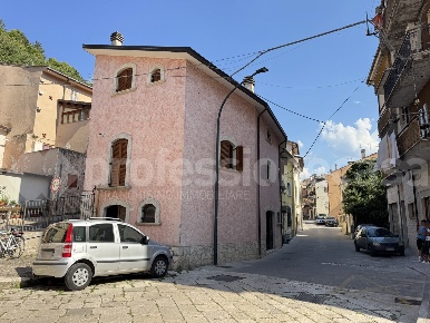 Foto Magazzino in Corso Vittorio Emanuele 151, Castel di Sangro Centro