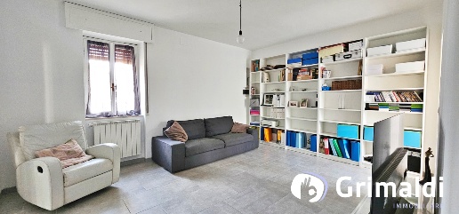 Foto Casa indipendente in Roboni, Vernate Moncucco di 190 m² con 5 locali