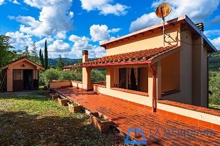 Foto Casa indipendente a Pieve a Nievole Centro di 118 m² con 7 locali