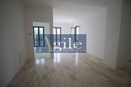 Foto Appartamento in via vittorio emanuele, Spinetoli Pagliare di 114 m²