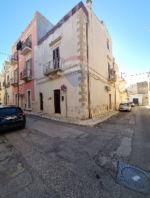 Foto Case indipendenti in Via Regina Margherita, Turi di 150 m² in affitto
